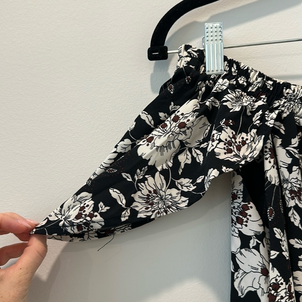 Fabrik Women’s Off The Shoulder Black Floral Mini Dress Flowery Babydoll Small - Picture 5 of 13